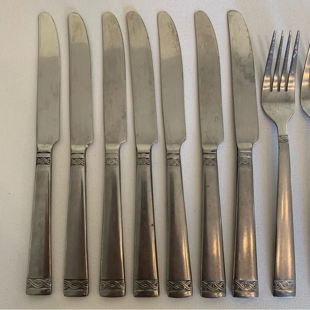 Cambridge Stainless Flatware Danielle Dinner Forks Knives Spoons Set of 12 Pcs